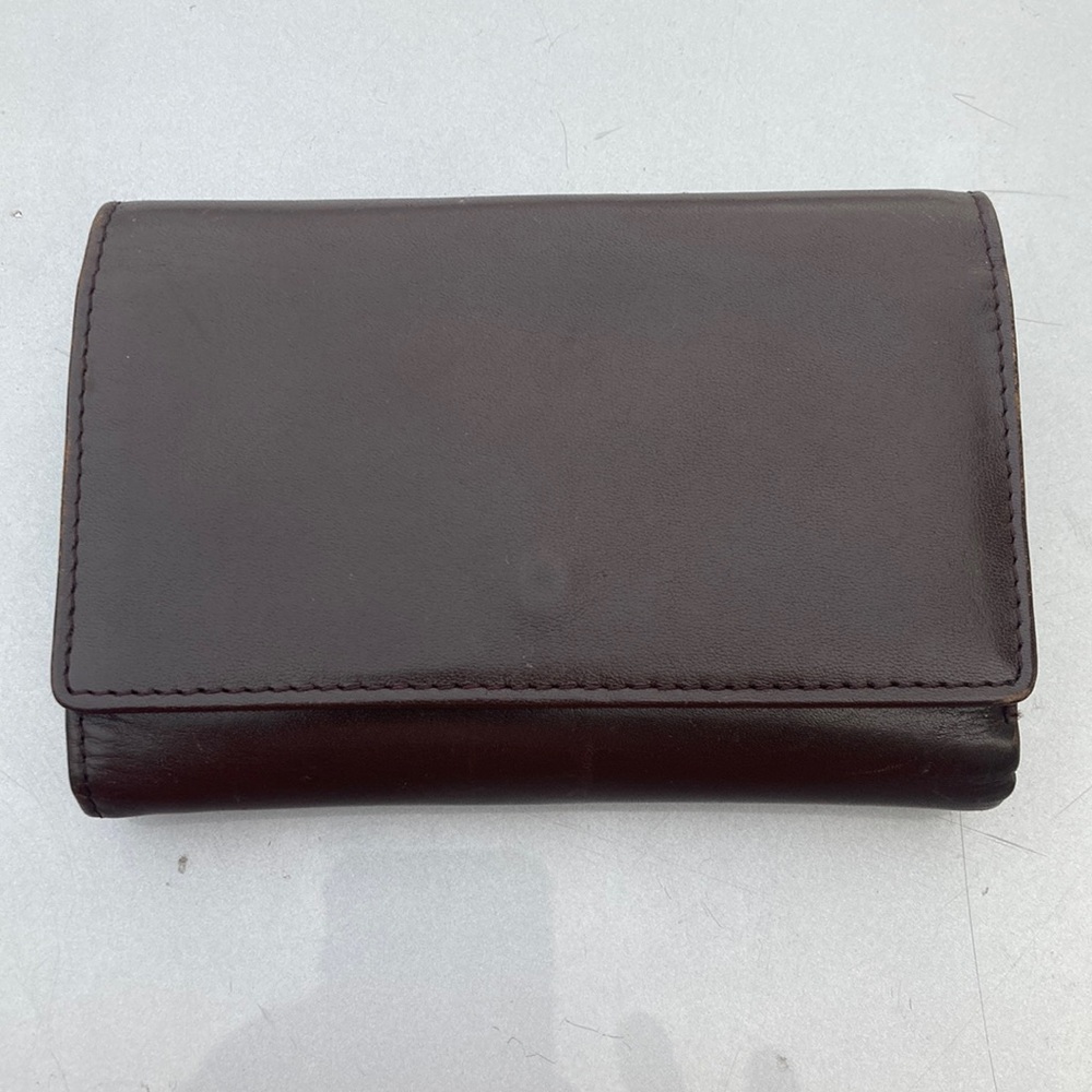 La Garde vintage leather wallet with lots storage